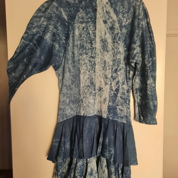 Blue Fit and Flare Midi Dress with Long Raglan Sleeves - Picture 2 of 6